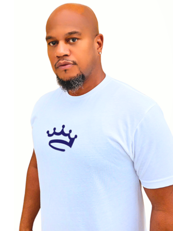 Men's White / Navy
